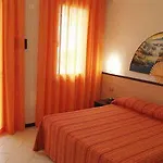 Paradise Airport 3*