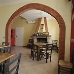 Hotel Paradise Airport 3*