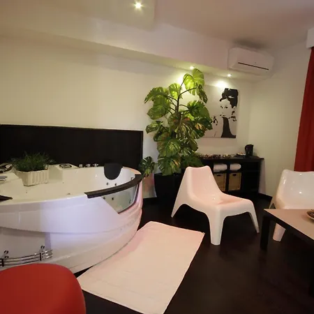 Paradise Airport 3* Forli