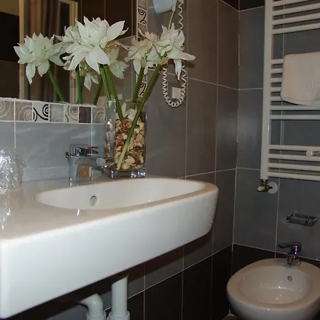 Hotel Paradise Airport Forli