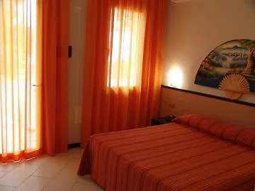 Paradise Airport Hotel