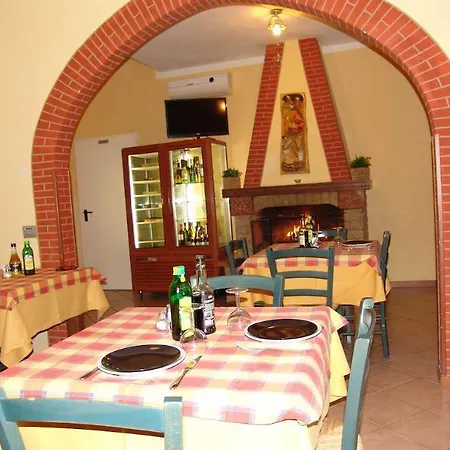 Paradise Airport 3* Forli